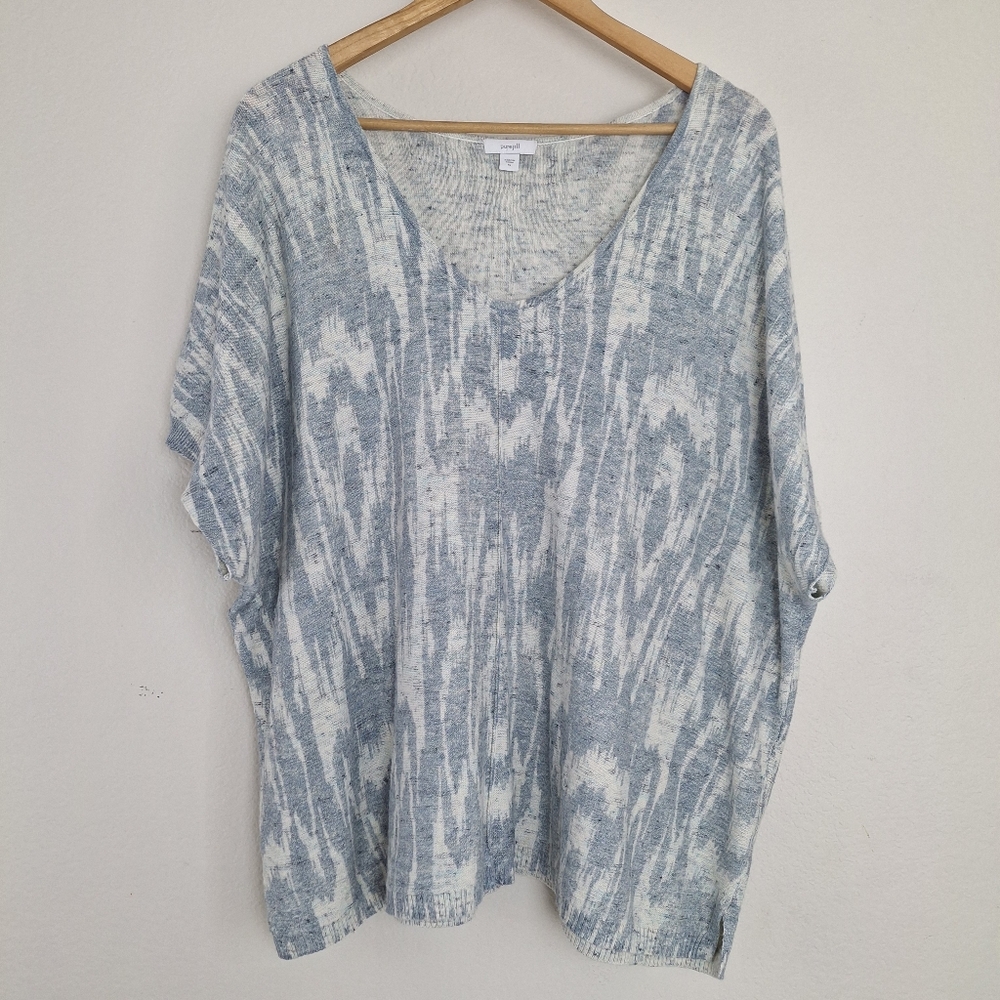 J. Jill Blue and White Patterned V-Neck Top